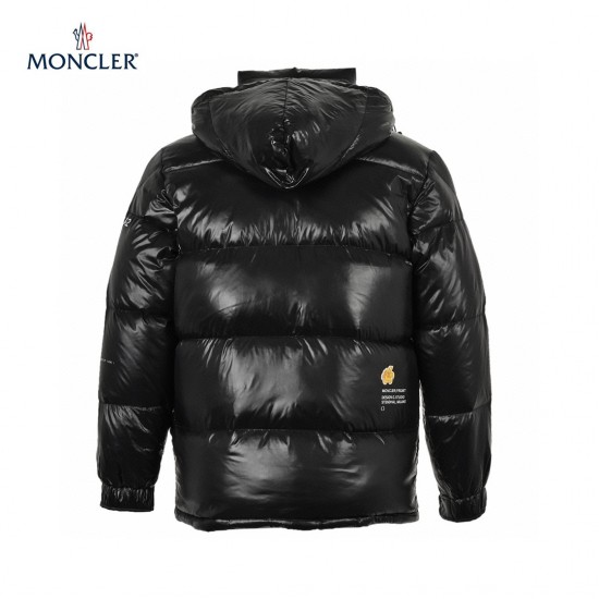 22FW Moncler Madeira Hooded Short Black Navy Long Sleeves Down Jacket